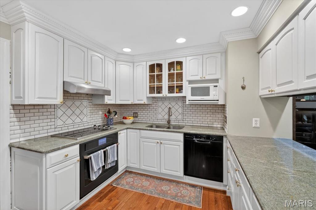 816 Bridlebrook Lane