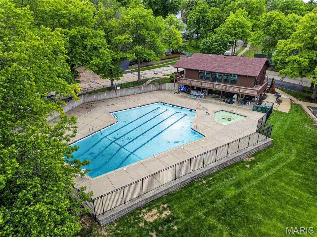 816 Bridlebrook Lane