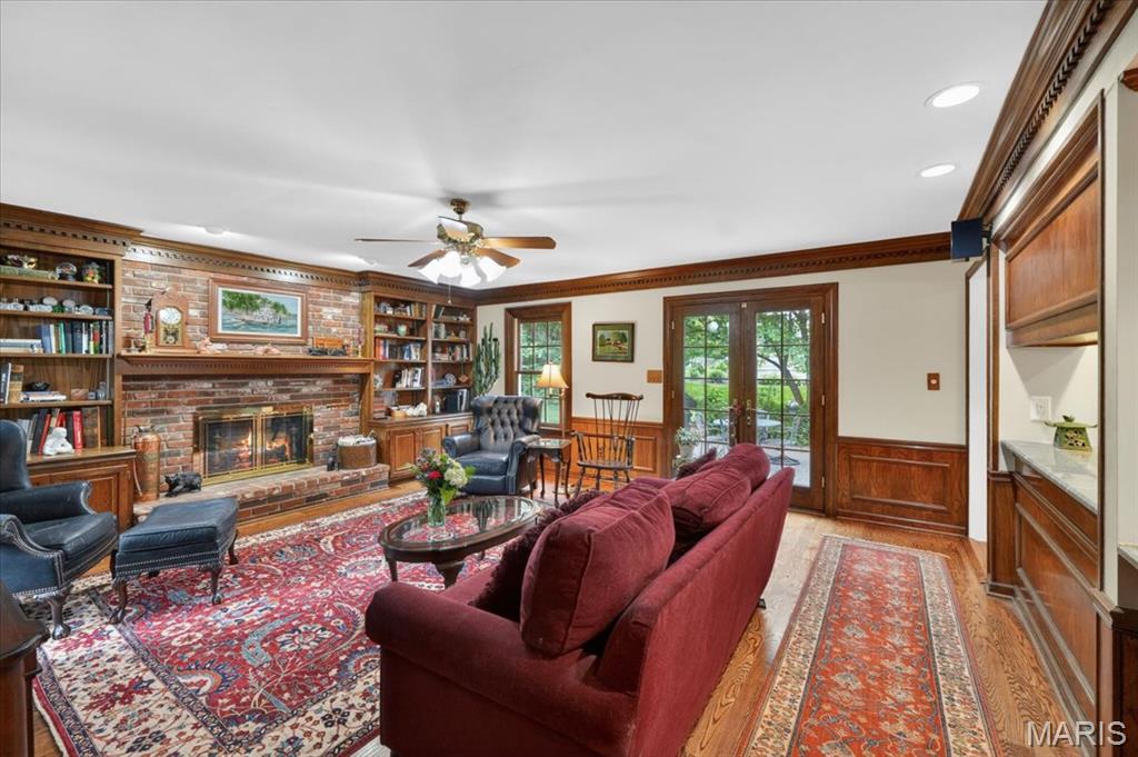 816 Bridlebrook Lane