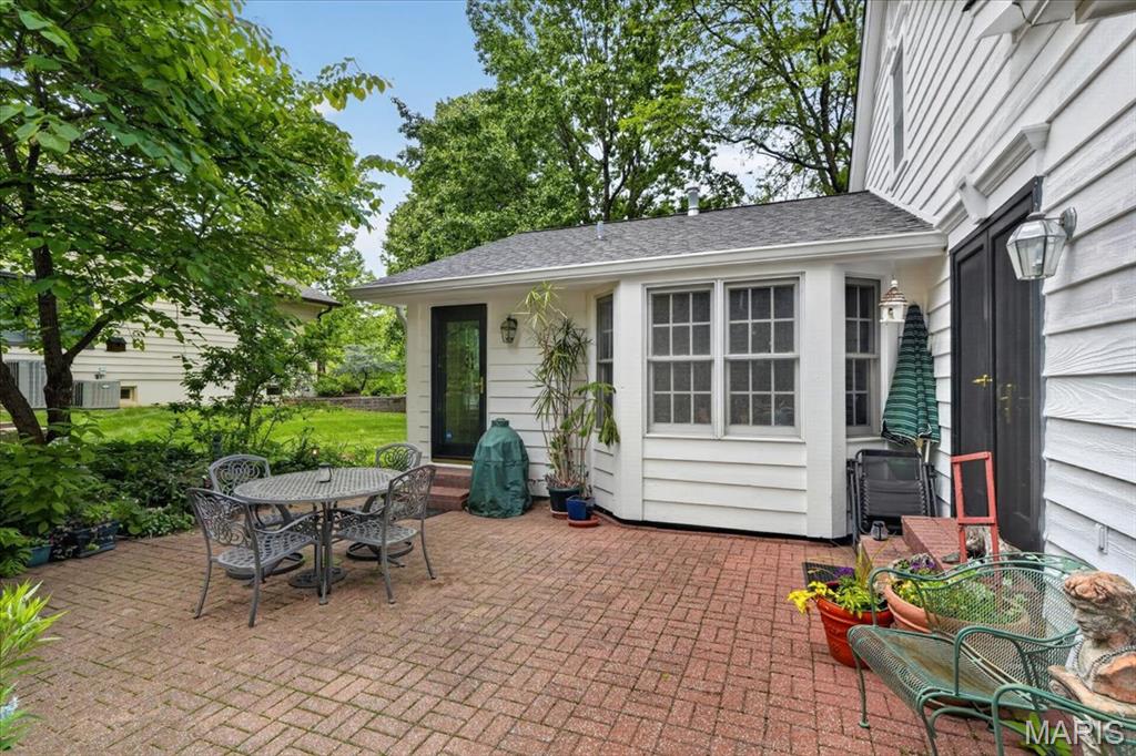 816 Bridlebrook Lane