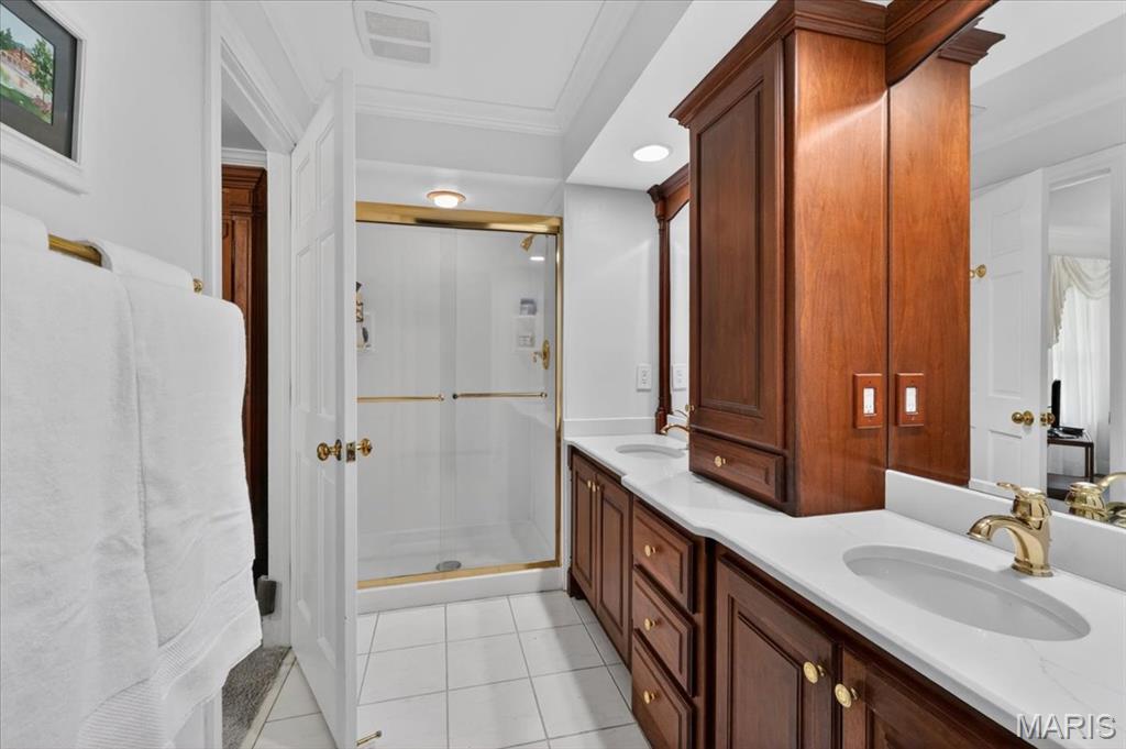 816 Bridlebrook Lane