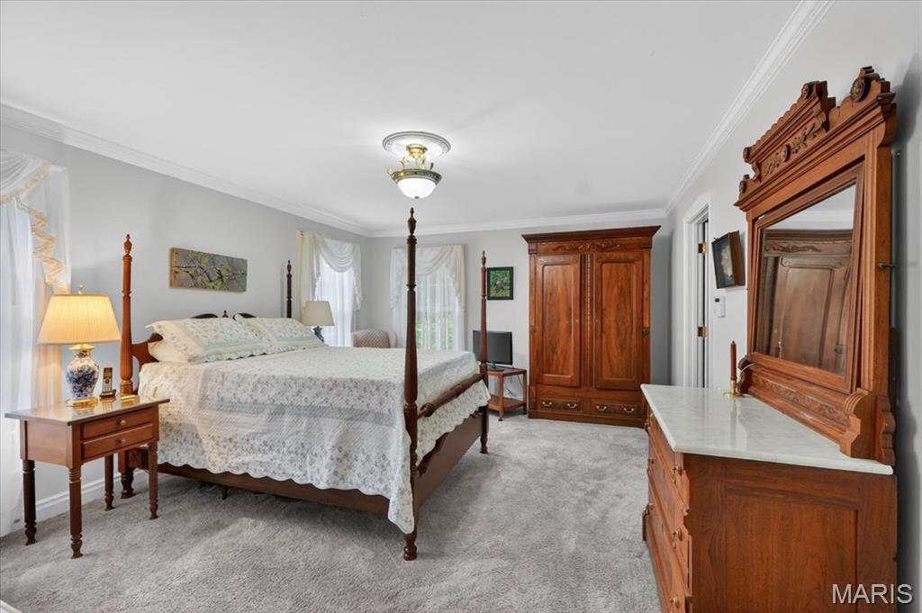 816 Bridlebrook Lane