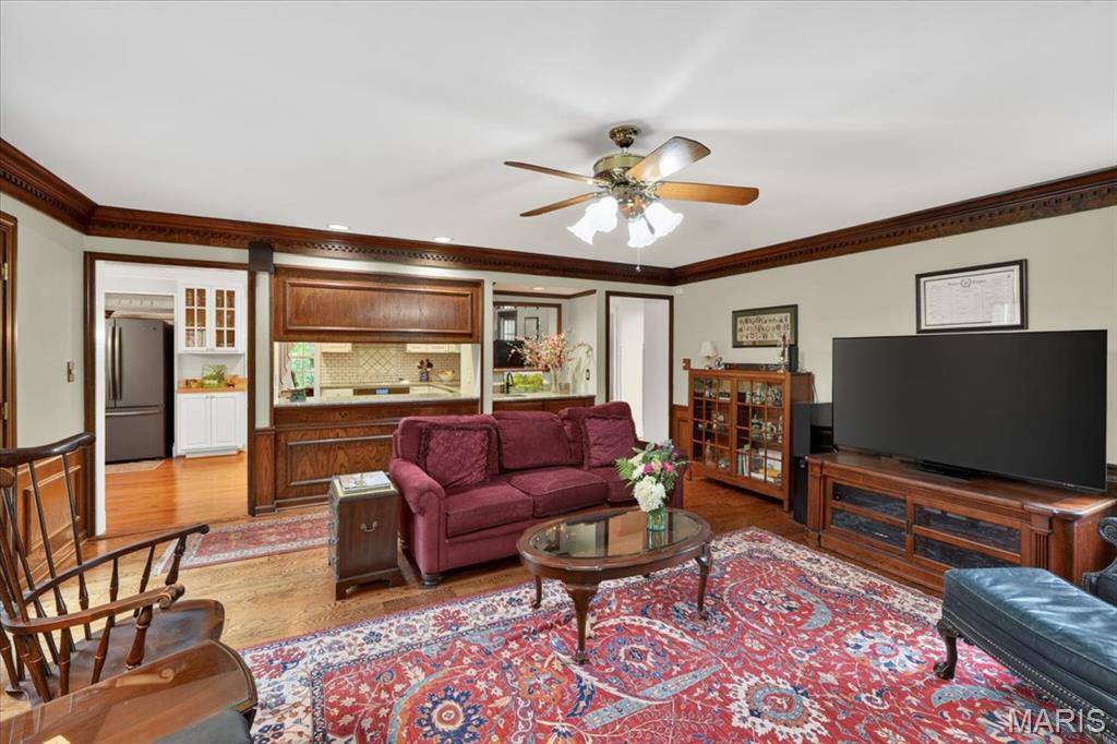 816 Bridlebrook Lane
