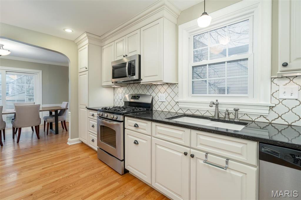 4 Garden Lane