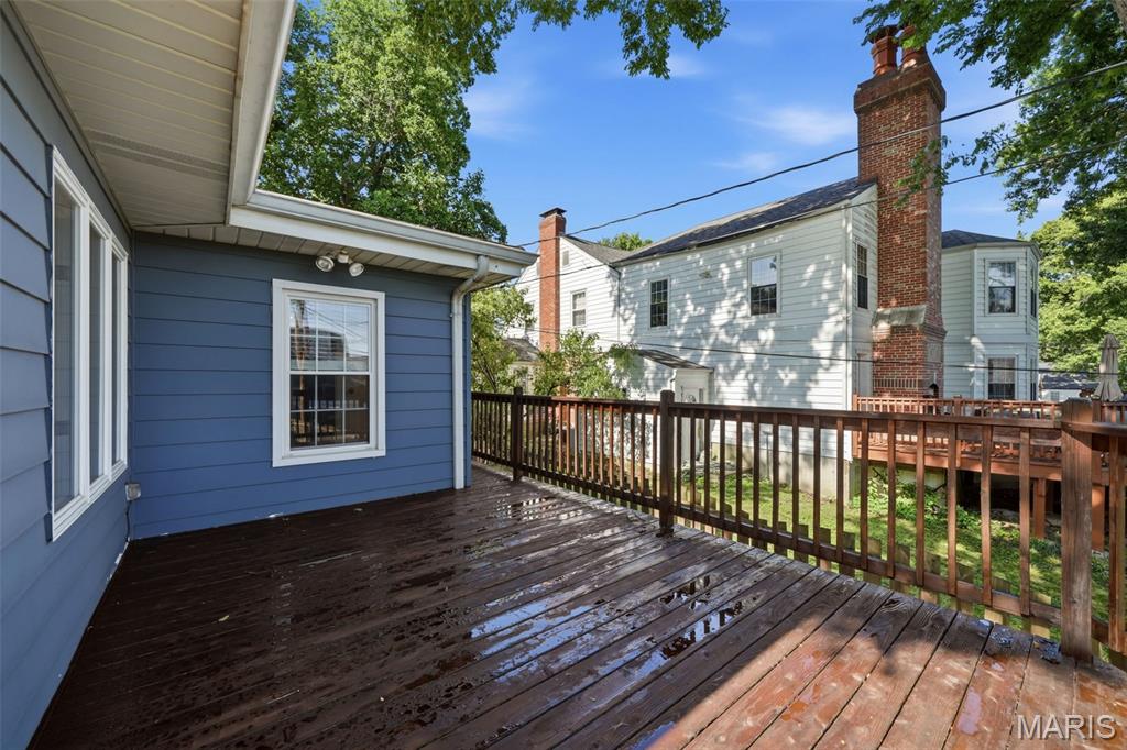 895 Brookside Drive