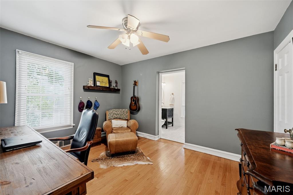 895 Brookside Drive