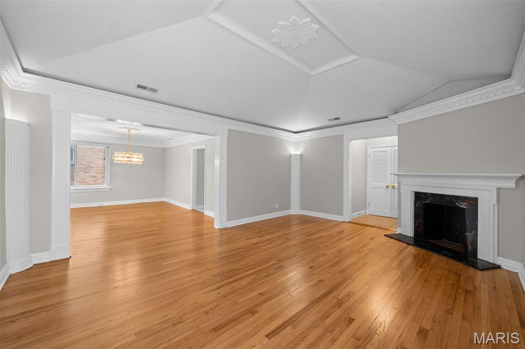 7542 York Drive Unit: 3E