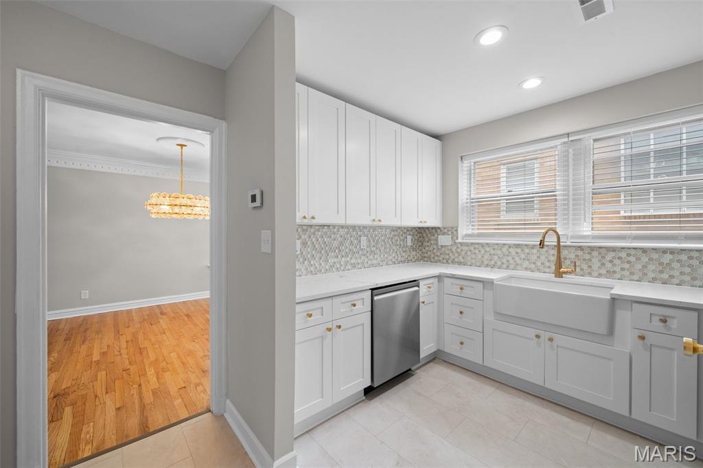 7542 York Drive Unit: 3E