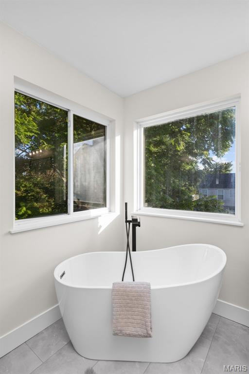 7264 Crystal Lake Court