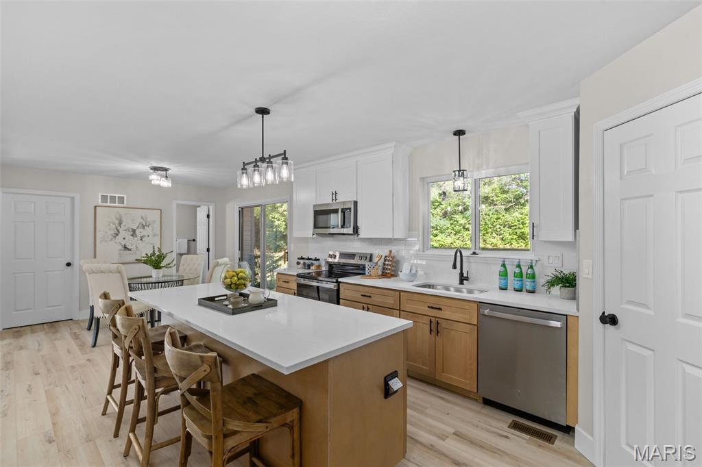 7264 Crystal Lake Court