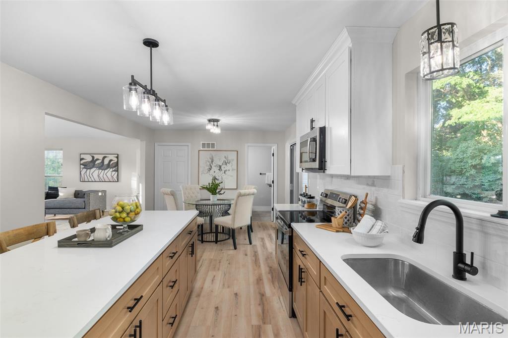 7264 Crystal Lake Court