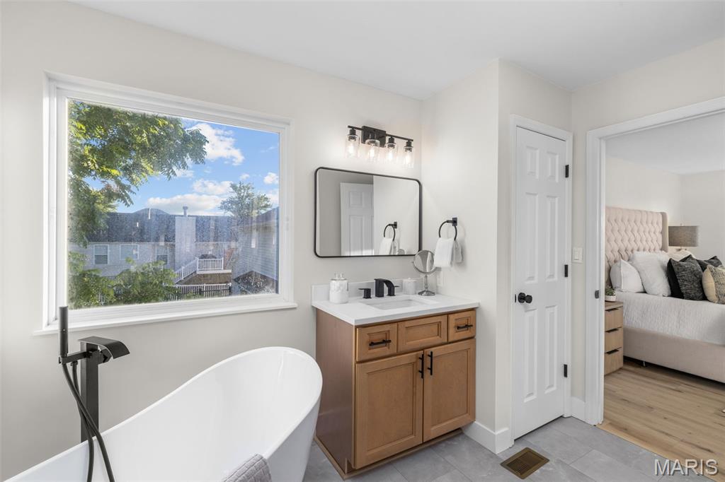 7264 Crystal Lake Court