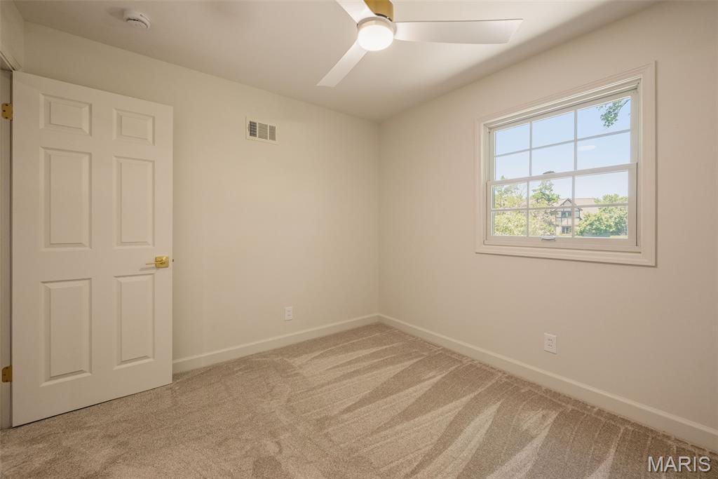 19 Sackston Woods Lane