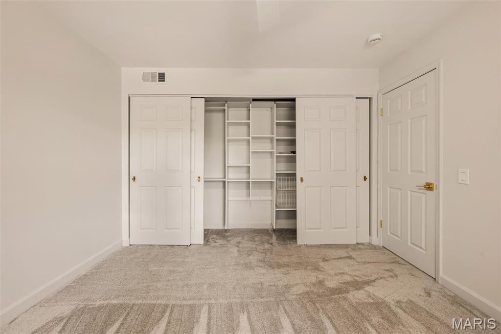 19 Sackston Woods Lane