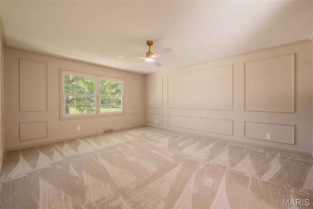 19 Sackston Woods Lane