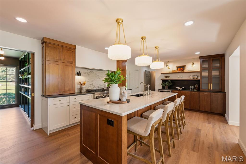 19 Sackston Woods Lane