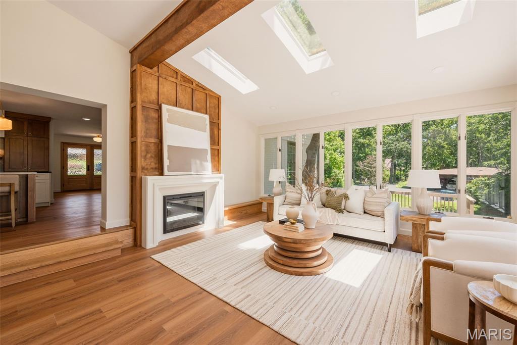 19 Sackston Woods Lane