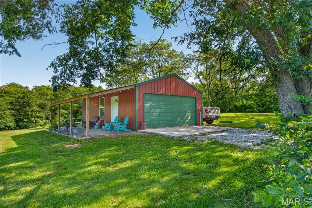 7249 Highway 185