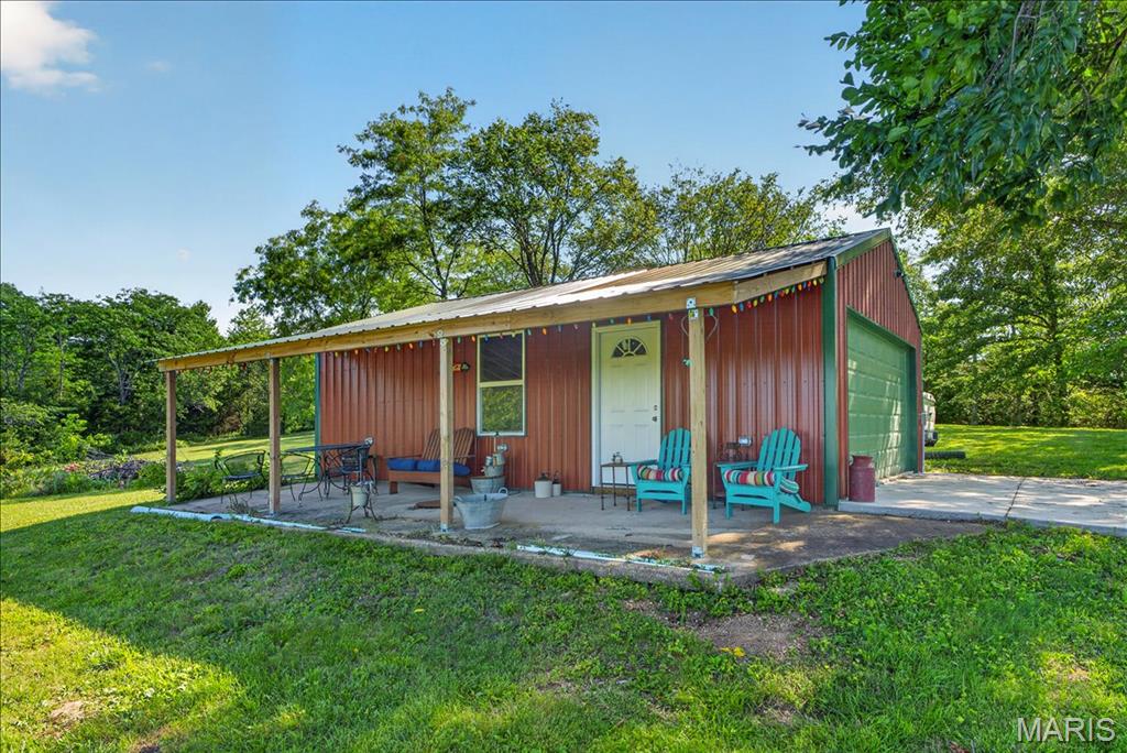 7249 Highway 185