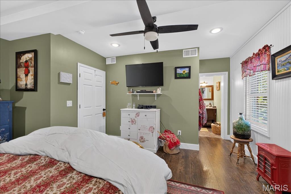 7249 Highway 185