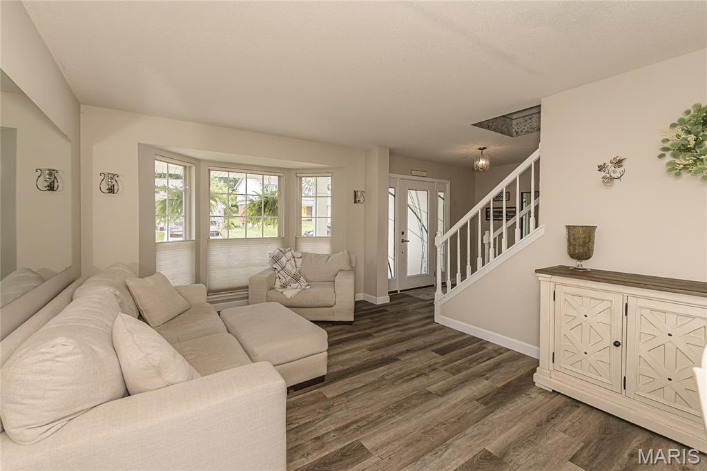932 Cleta Drive