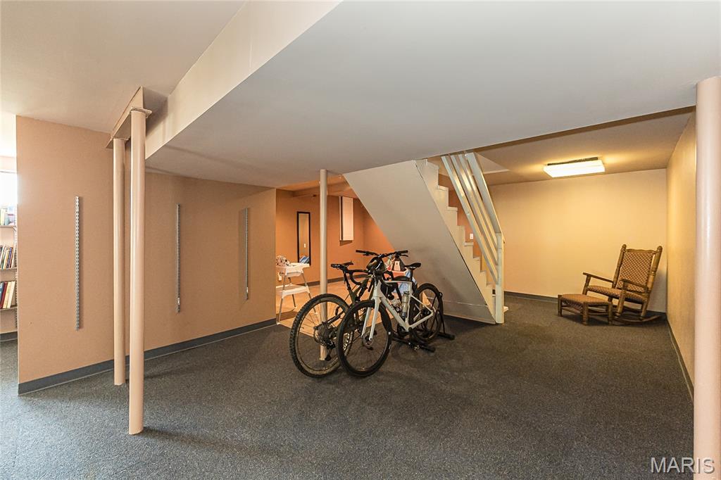 932 Cleta Drive