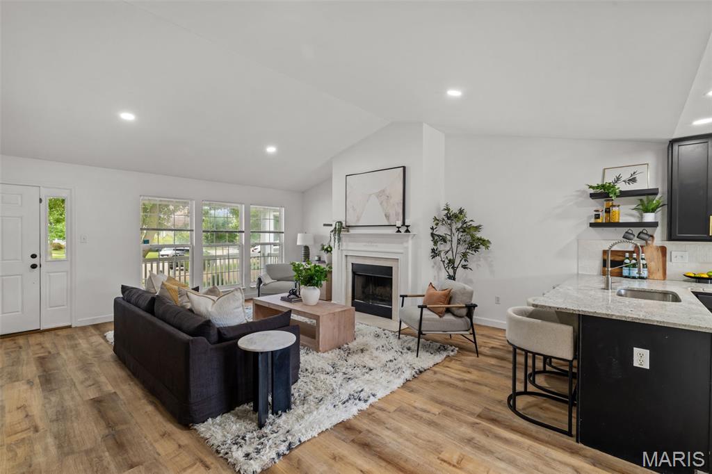 204 Montecito Terrace