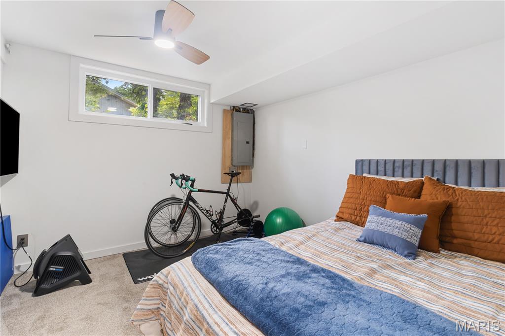 12212 Robyn Road
