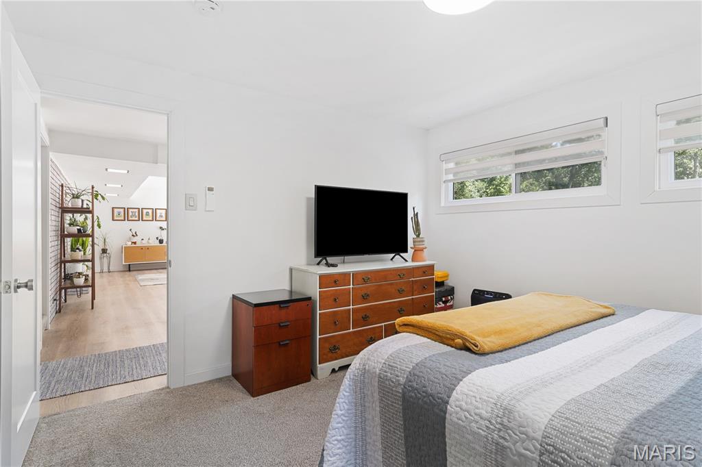 12212 Robyn Road