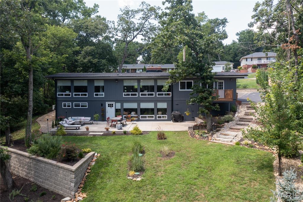 12212 Robyn Road