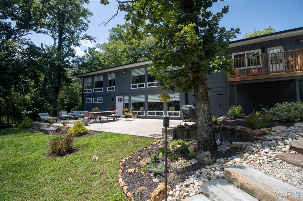 12212 Robyn Road