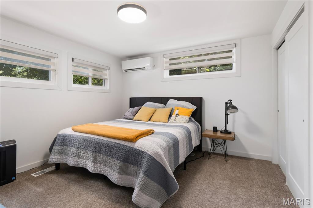 12212 Robyn Road