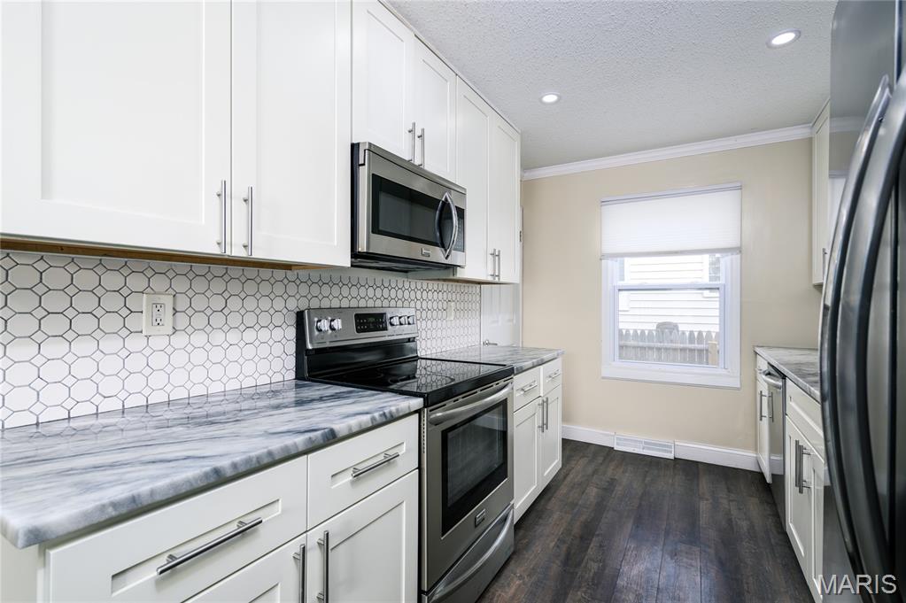 9521 Cloverhurst Drive