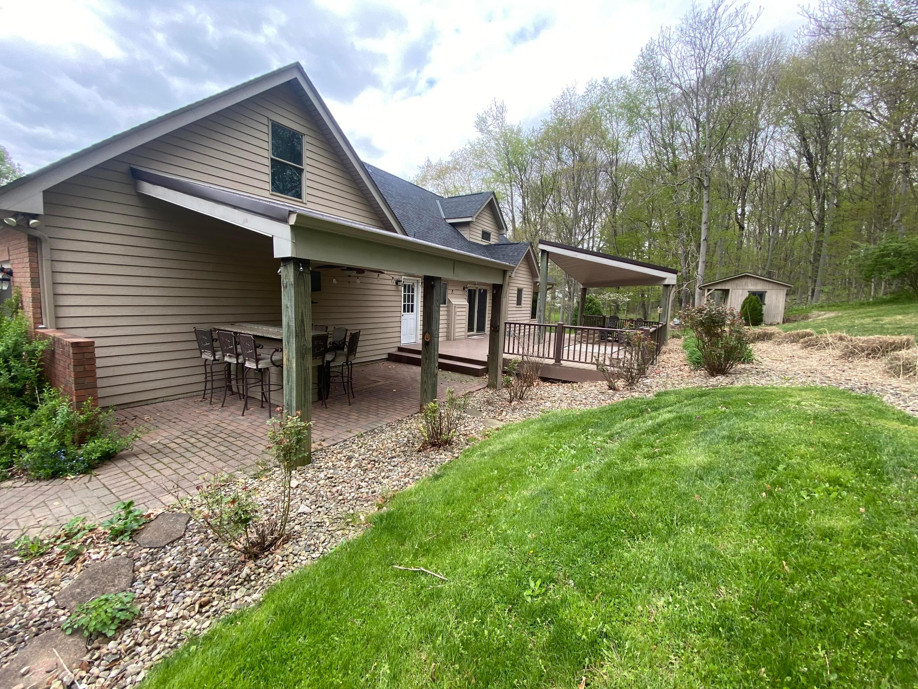 2985 Wheeling Road NE