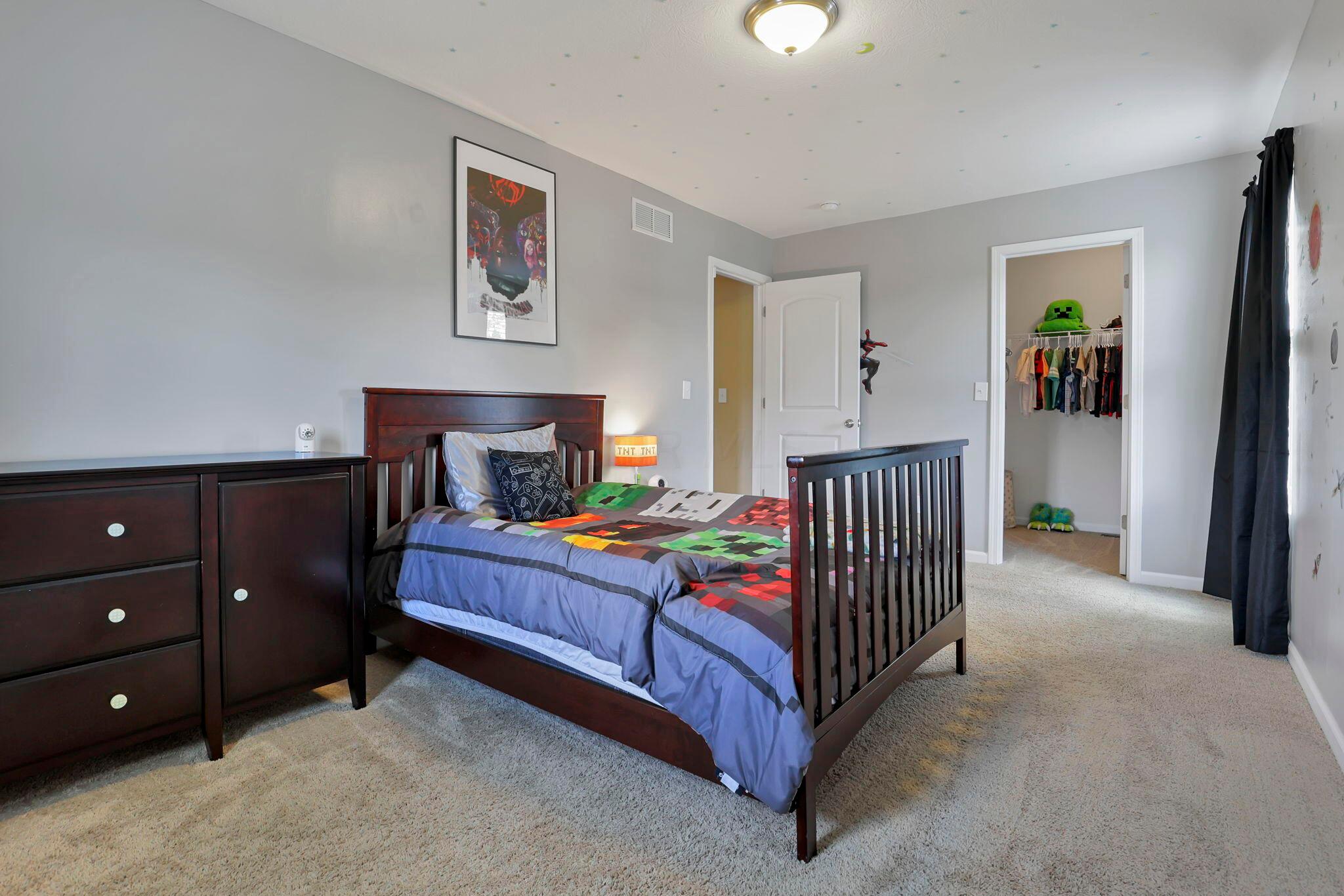 2101 Greencrest Way