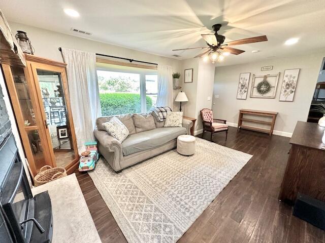 810 Becks Knob Road SW