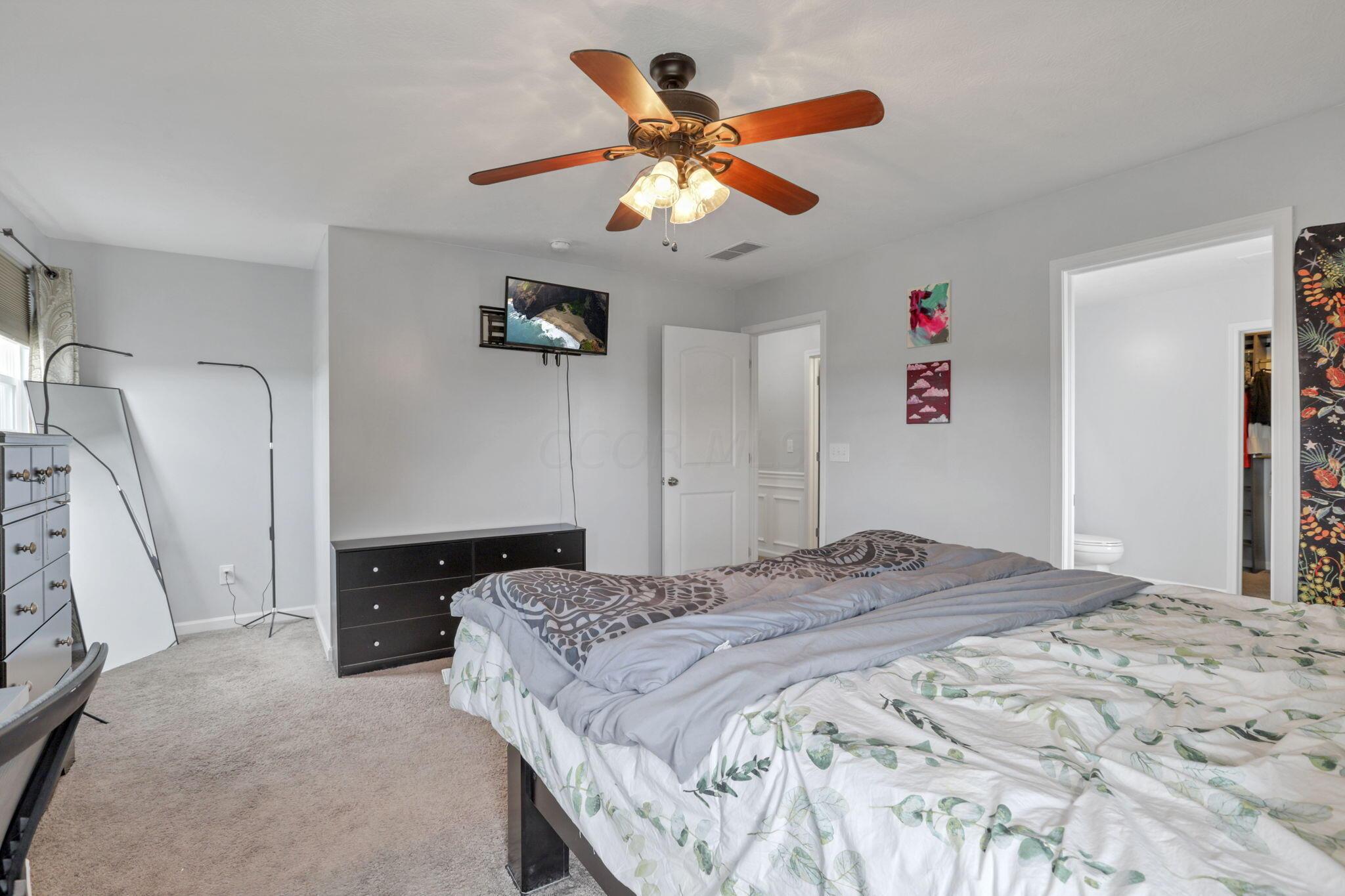 2138 Greencrest Way