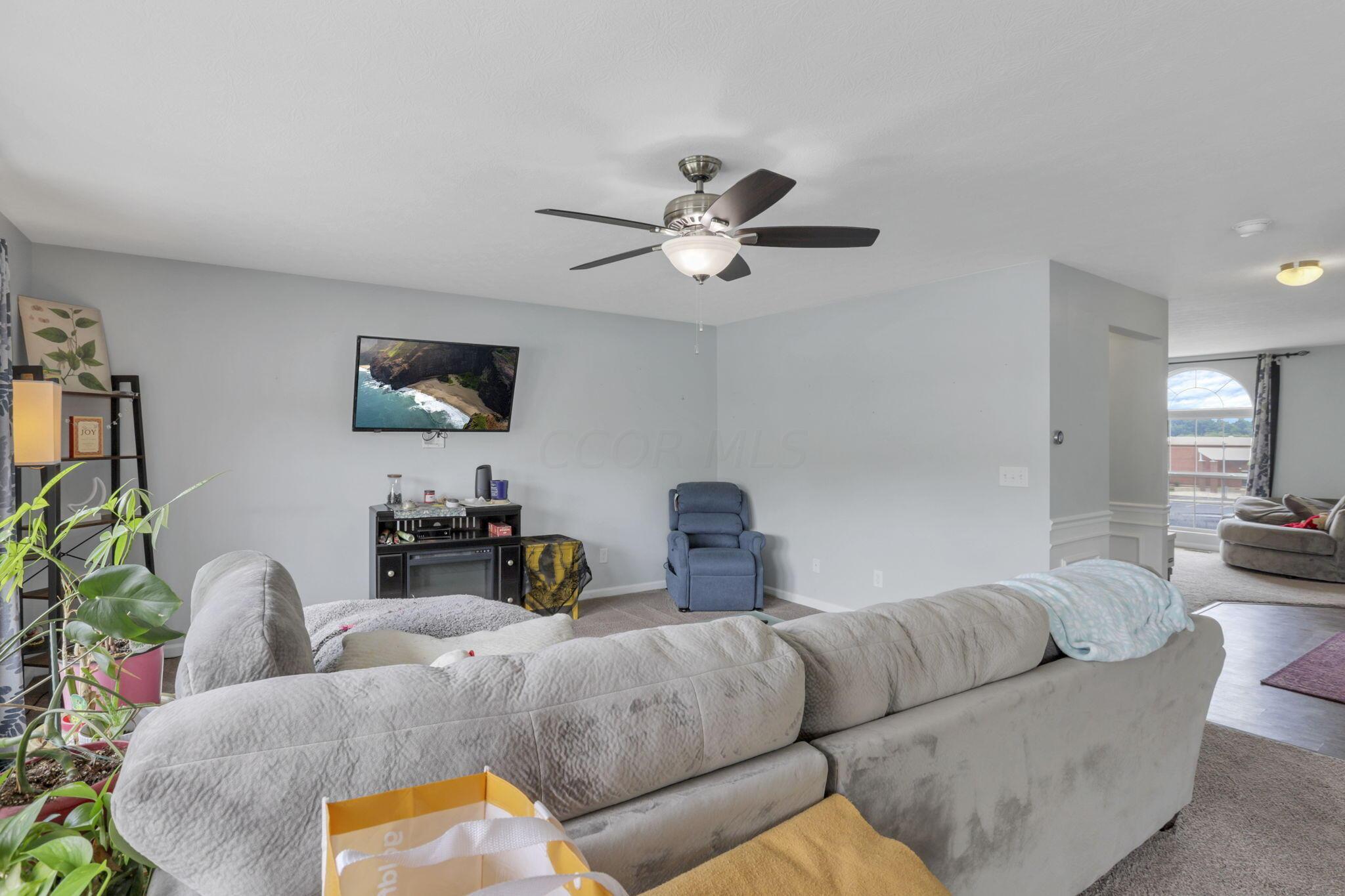 2138 Greencrest Way