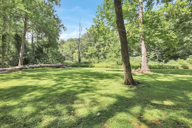 14521 Pleasant Valley Road