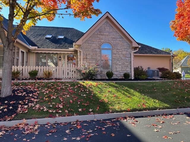 1566 Stone Glen Drive
