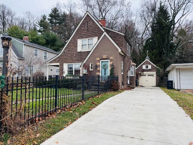 307 Edgewood Avenue