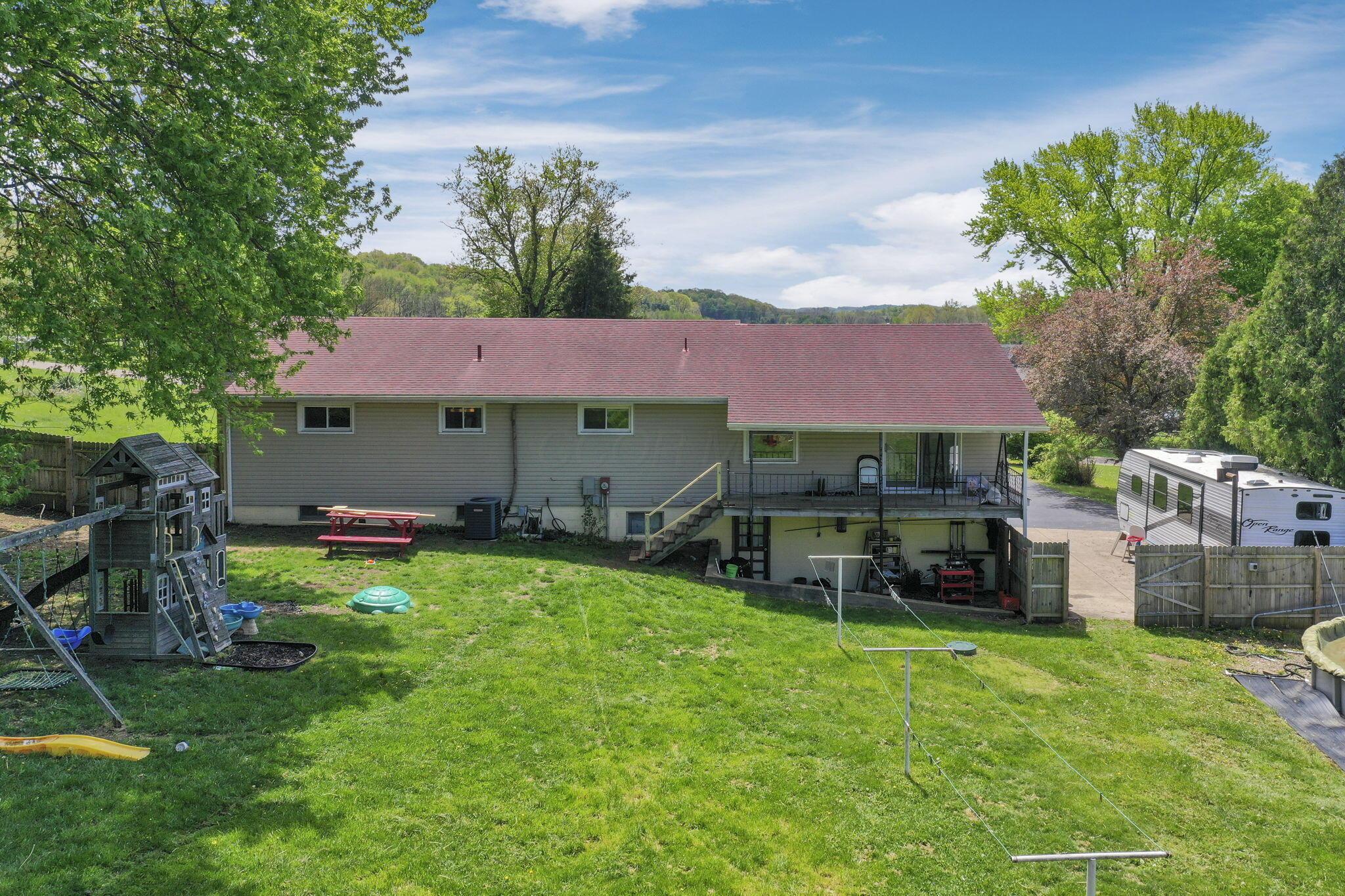 848 Carpico Drive NE