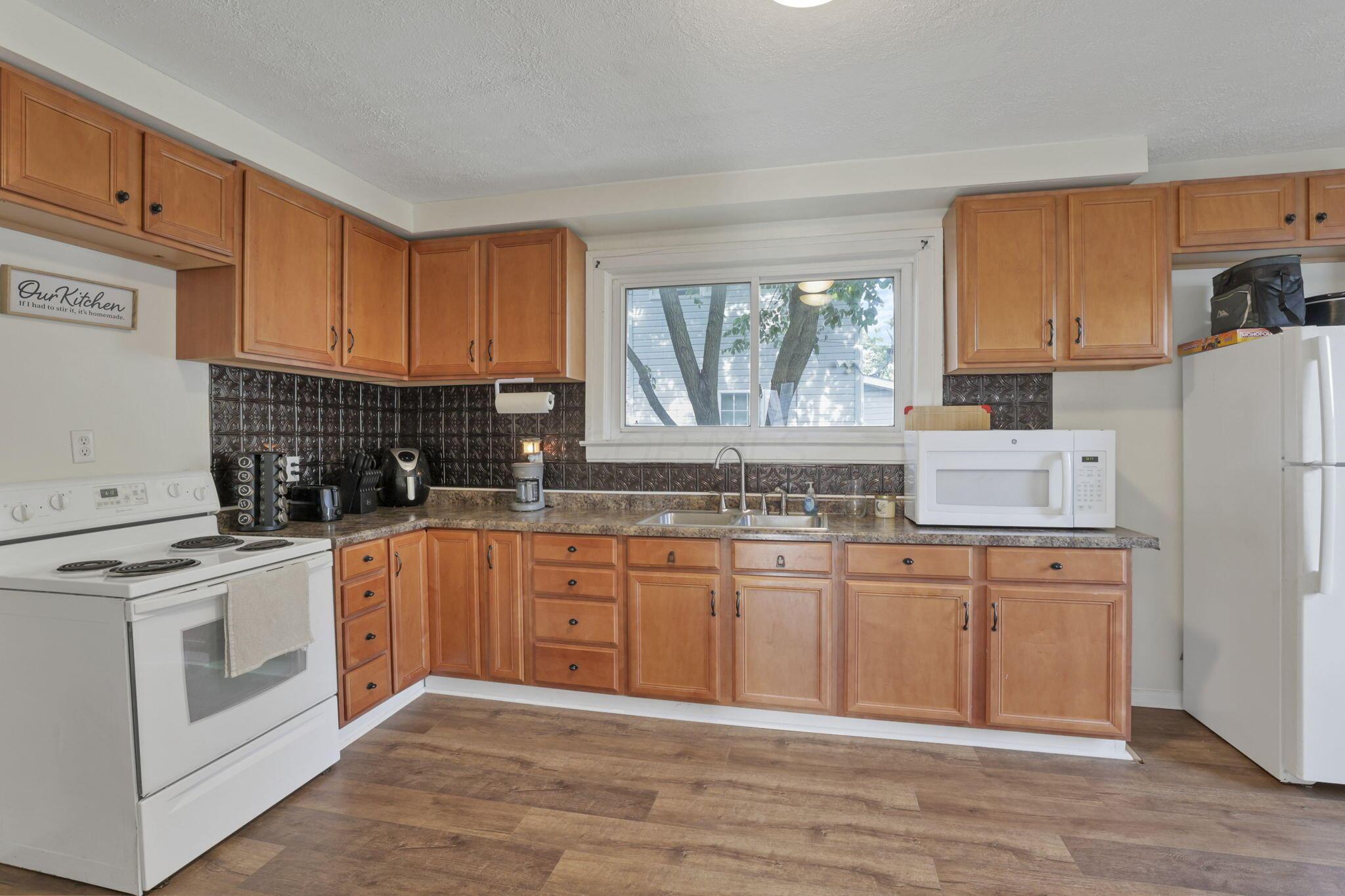 610 W Wheeling Street