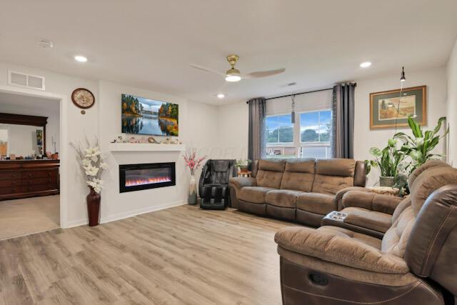 351 Trinity Way W