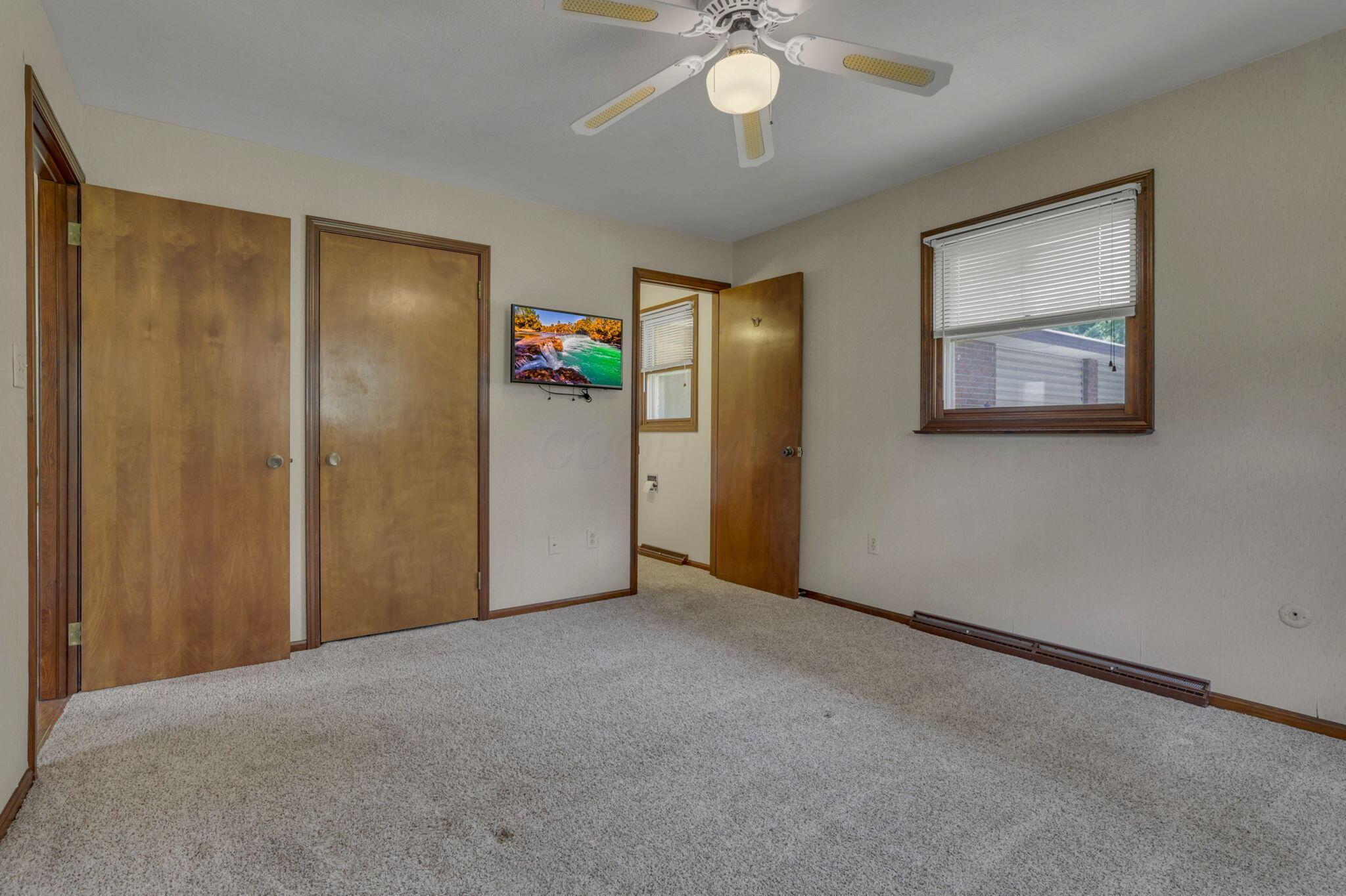 694 Carpico Drive NE
