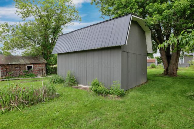 7621 Main Street