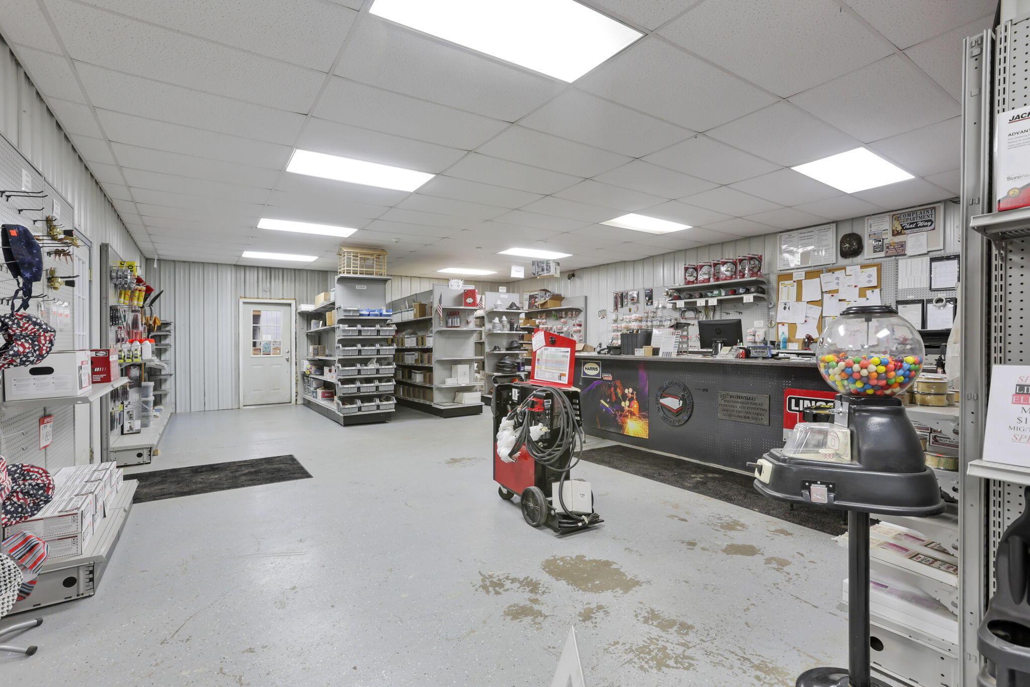 37062 Hocking Drive