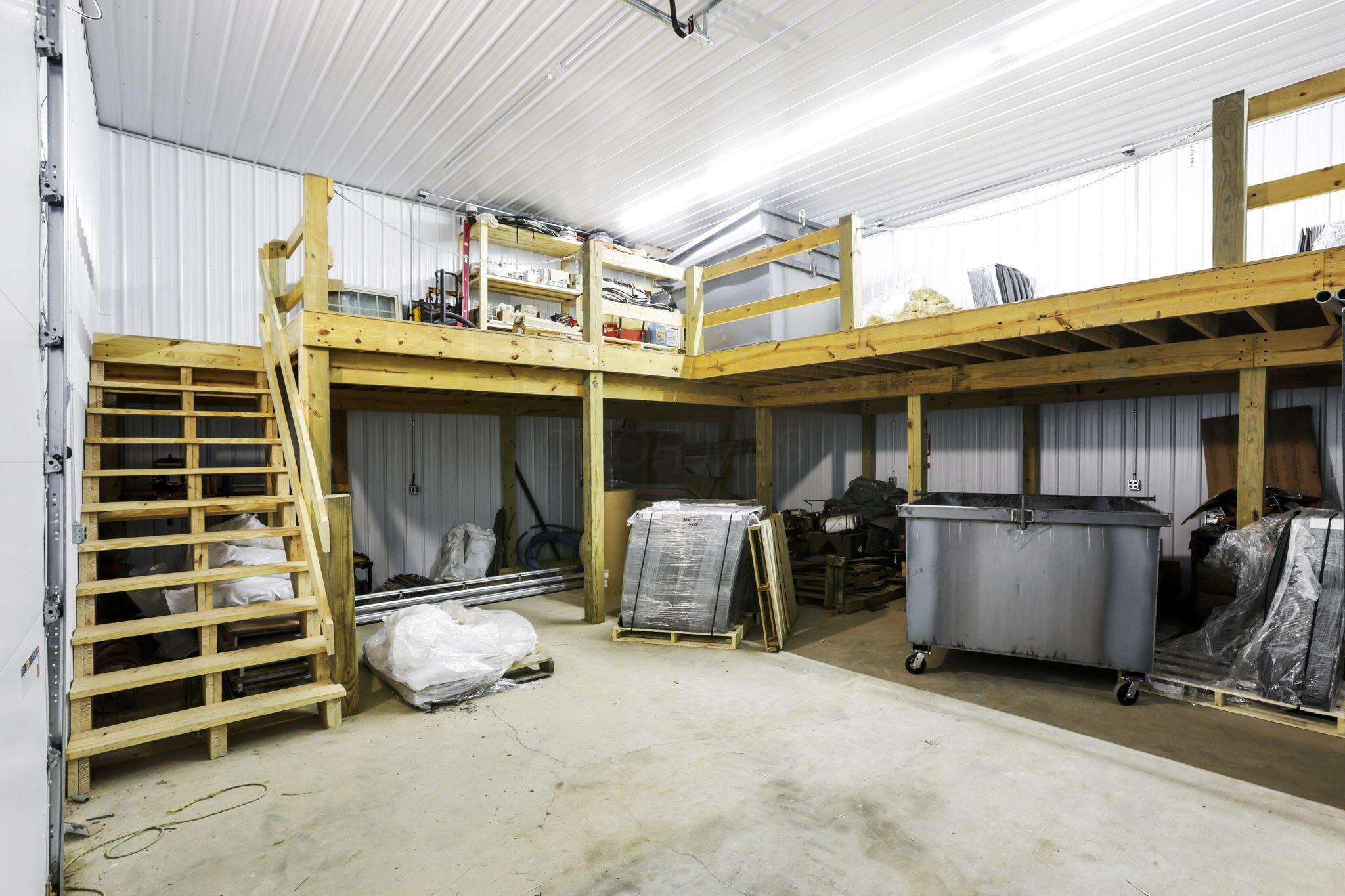 37062 Hocking Drive