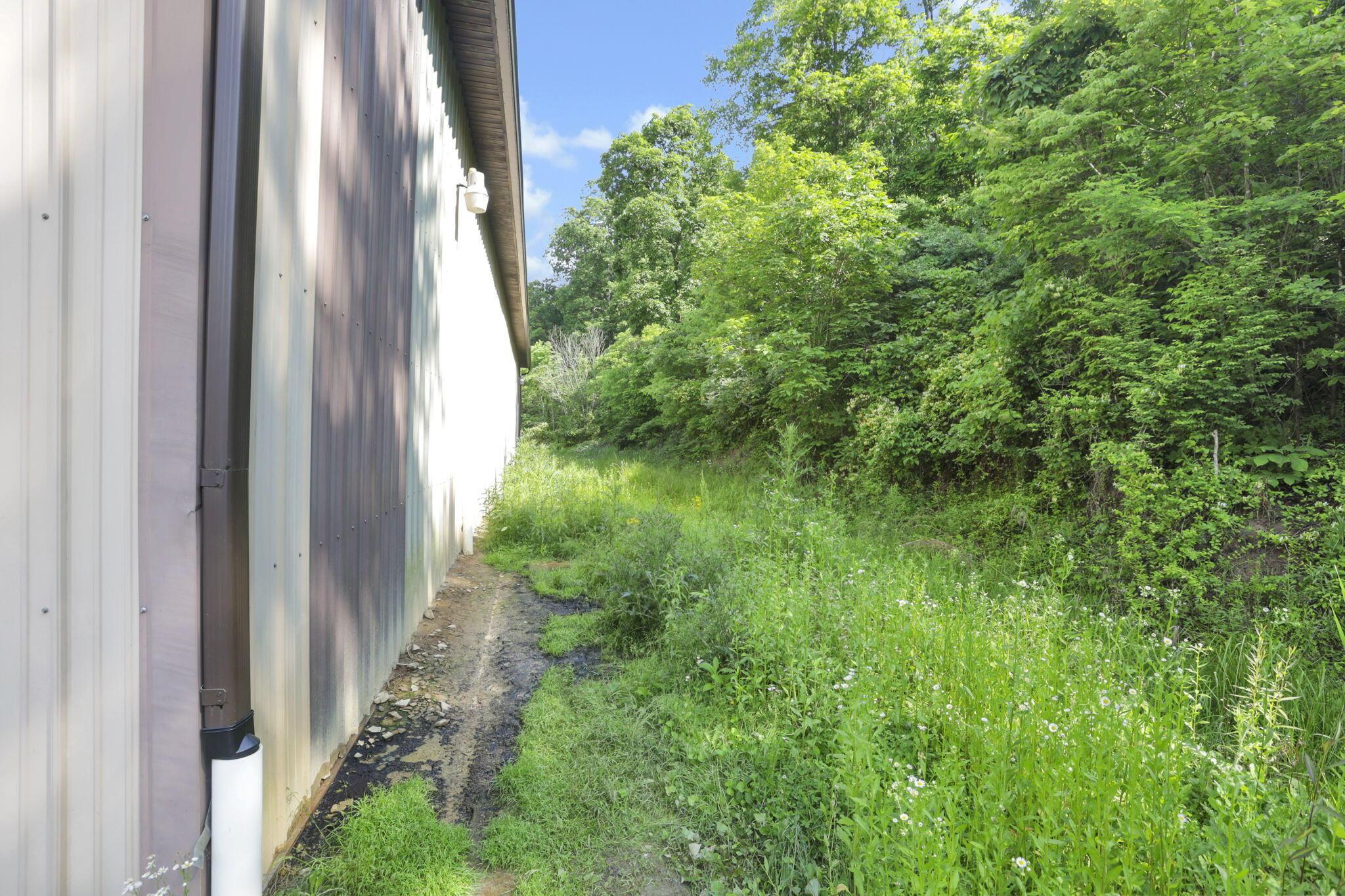 37062 Hocking Drive
