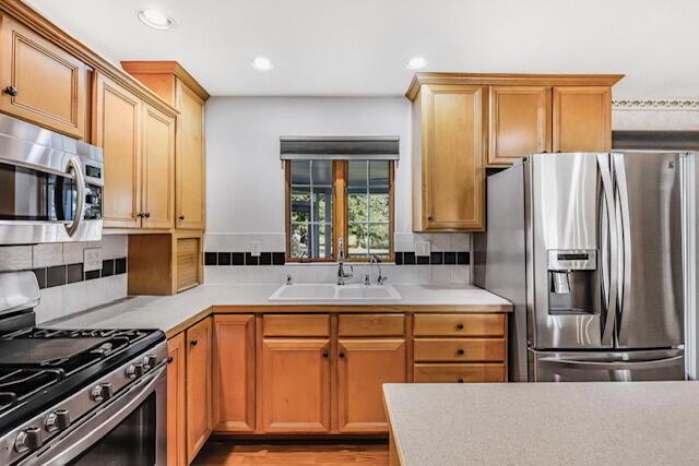 3300 Stringtown Road NE